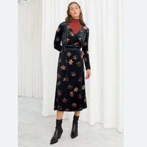 & Other Stories Lily Floral Black Velvet Midi Wrap Long Sleeve Dress